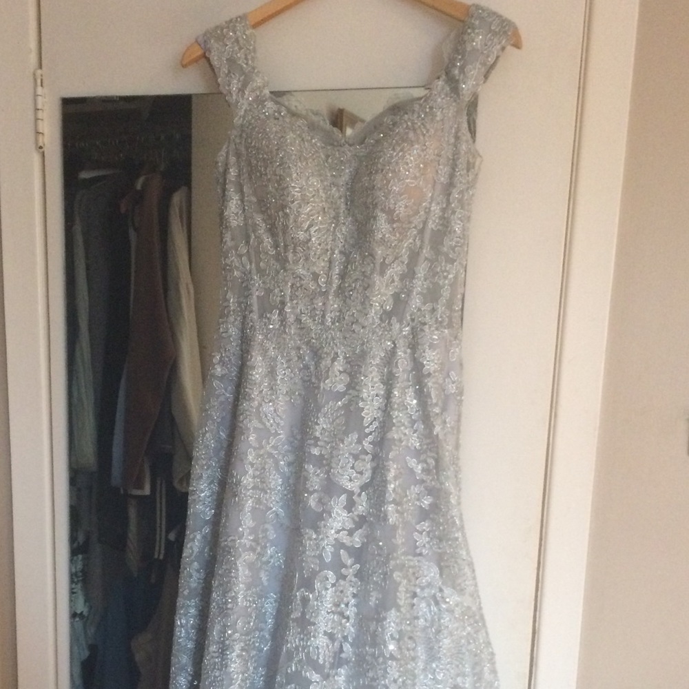 Ball gown